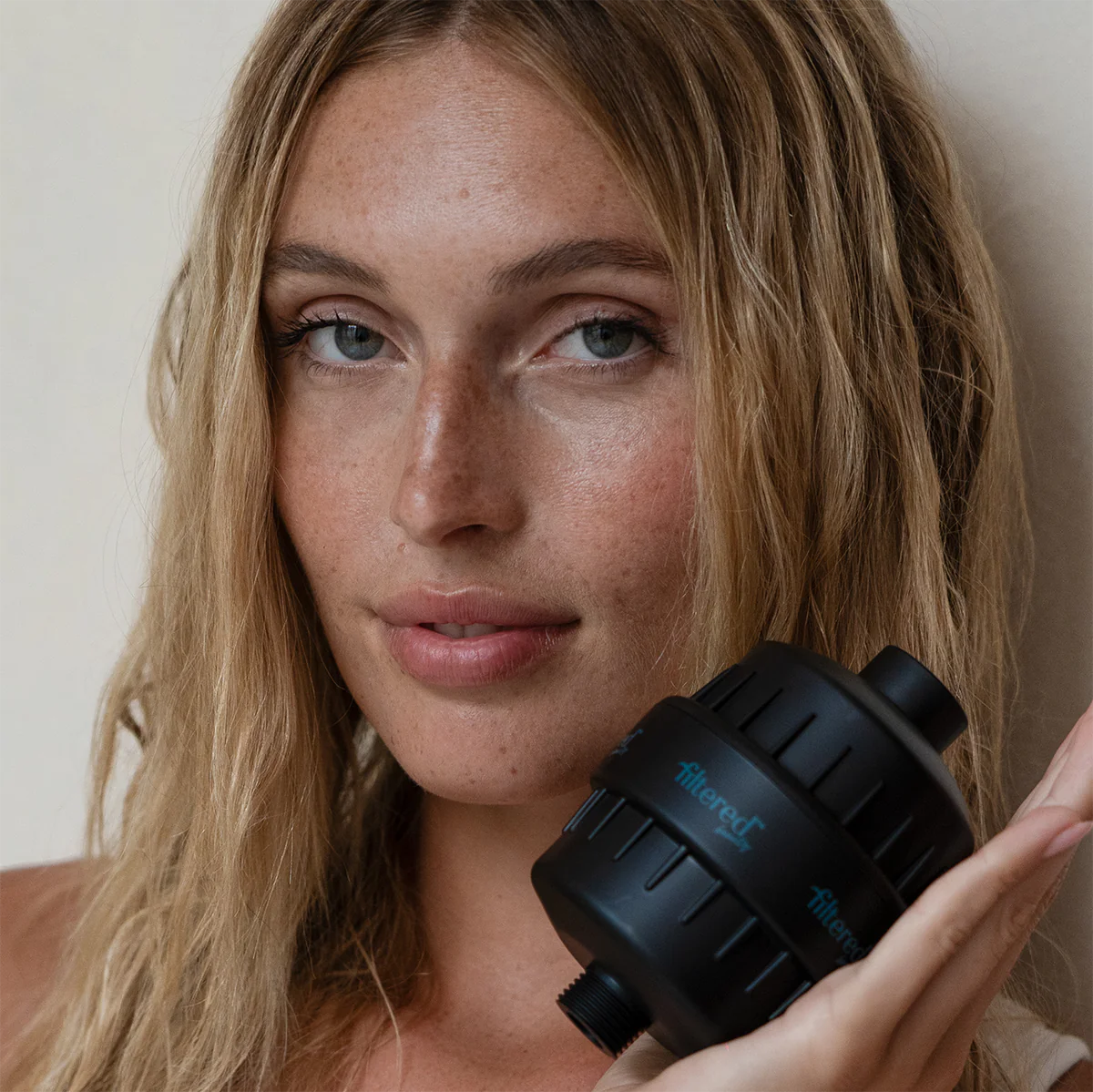 Shower Purifier Black